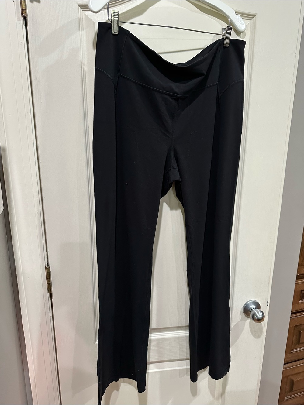 Lululemon Align Split Flares Black Size 20. Like new condition